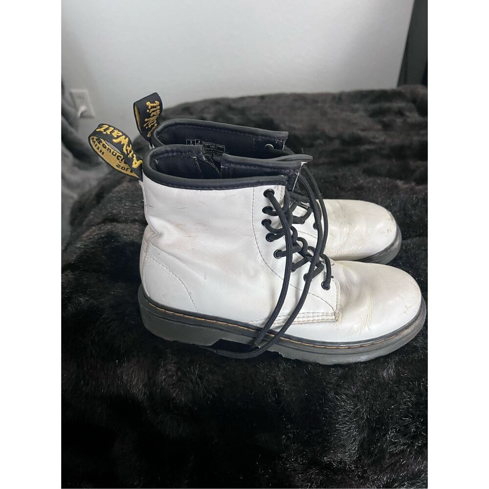 Dr. Martens 1460 Combat Boots in White Size 5